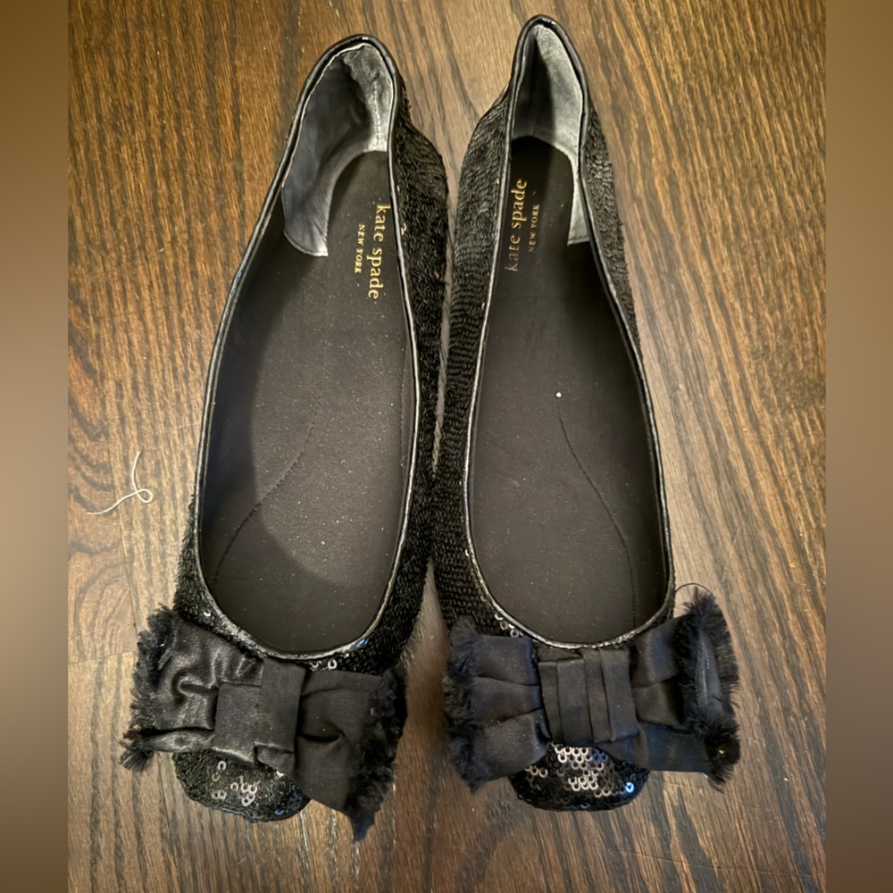 Kate Spade black Bow Sequin 9M Leather Bottom
flats shoes